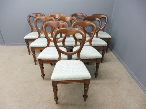 Superb Set of 10 Original Victorian Mahogany Balloon Back Dining Chairs Circa 1860