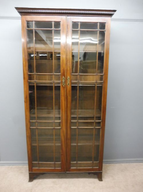 Tall Elegant 19th Century Mahogany Bookcase