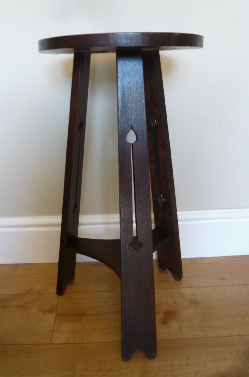 Arts and Crafts Oak Lamp Table C1900