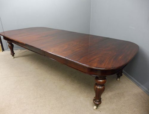 Large Victorian Mahogany Extending Dining Table Seats 10-12