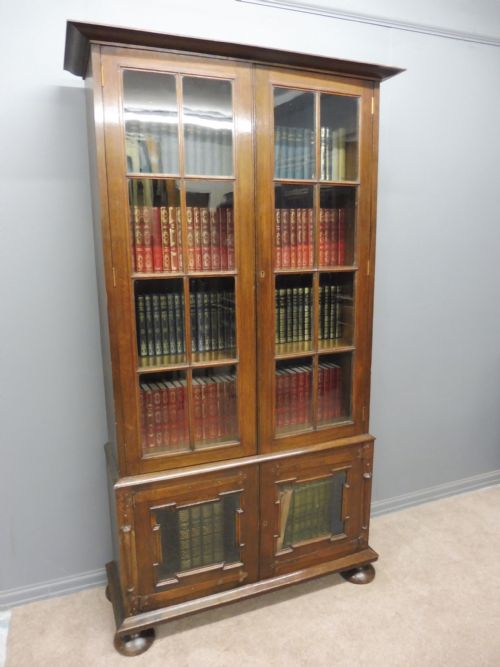 Oak Arts and Crafts Bookcase Circa 1900