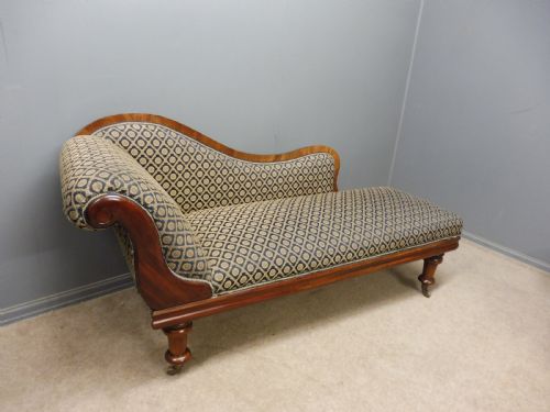 Victorian Mahogany Chaise Longue