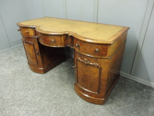Victorian Burr Walnut Serpentine Fronted Pedestal Desk