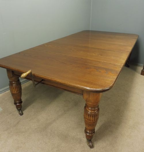 Large Victorian Oak Extending Dining Table