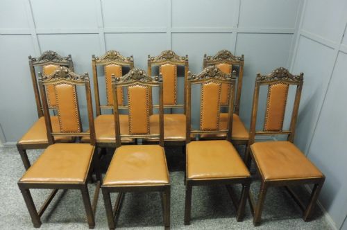 Set of 8 Oak Arts and Crafts Dining Chairs