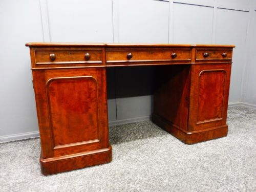 Victorian Mahogany Desk