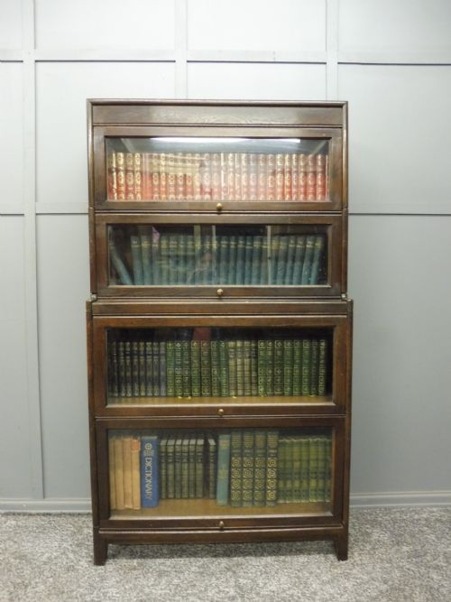 fig 1. GUNN LAWYERS BOOKCASE