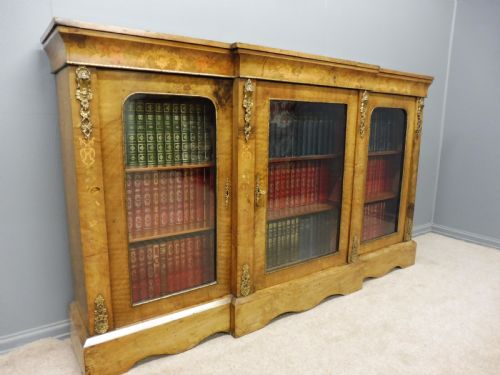 Victorian Figured Walnut Breakfront Bookcase