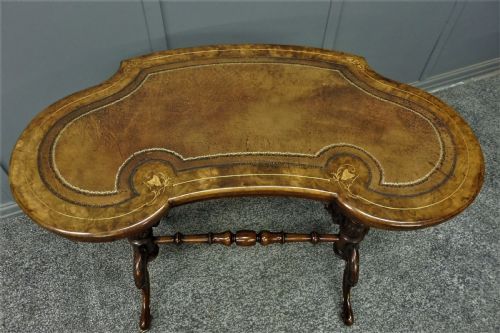 Beautiful Victorian Ladies Writing Table