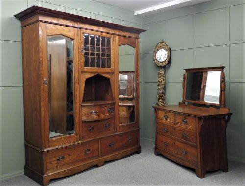 Arts and Crafts Bedroom Suite by Shapland and Petter