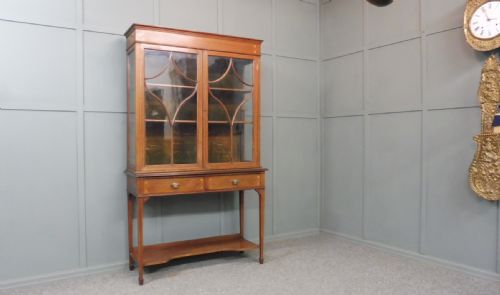 Edwardian Inlaid Mahogany Display/collectors Cabinet