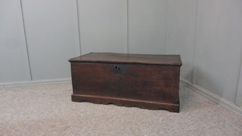 Rustic 18th Century Elm Coffer