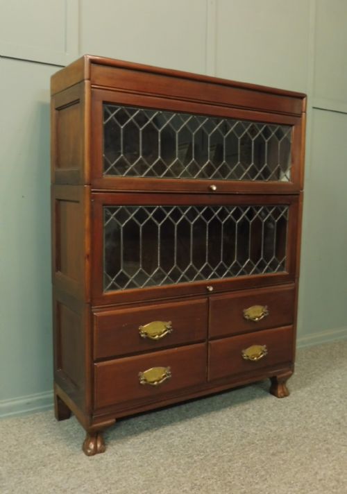 Mahogany Globe Wernicke Style Sectional Stacking Bookcase