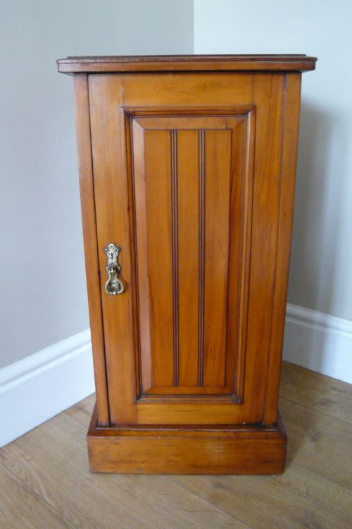 Satinwood Bedside Cabinet C1900
