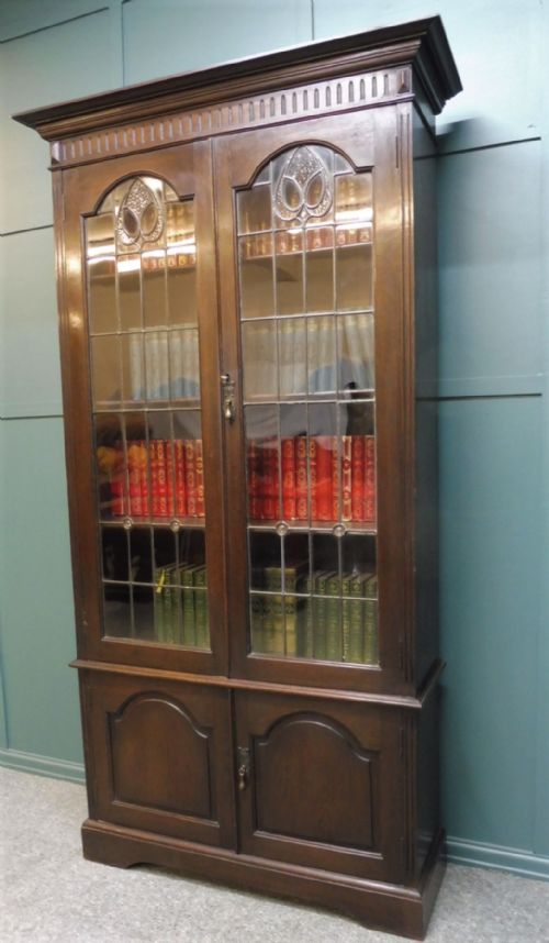 Edwardian Oak Arts and Crafts Bookcase