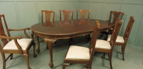 fig 1. ANTIQUE MAHOGANY DINING TABLE AND 8 CHAIRS