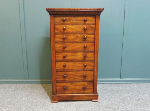 Victorian Mahogany Collectors Chest