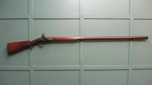 Antique Gun    East India Company Flintlock Musket / Rifle