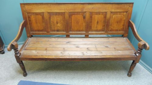 GEORGIAN OAK AND MAHOGANY SETTLE HALL BENCH - ADDITIONAL PHOTO 4