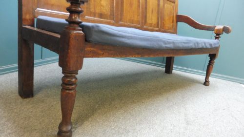 GEORGIAN OAK AND MAHOGANY SETTLE HALL BENCH - ADDITIONAL PHOTO 11