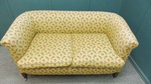 LATE VICTORIAN SMALL CHESTERFIELD SOFA - ADDITIONAL PHOTO 7