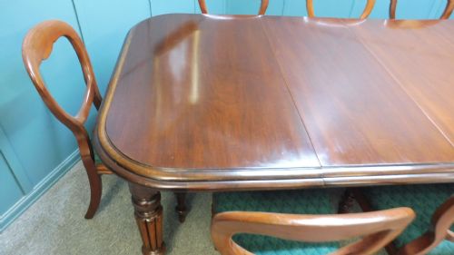 VICTORIAN EXTENDING DINING TABLE AND 10 CHAIRS - ADDITIONAL PHOTO 8