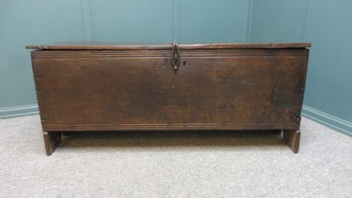 CHARLES THE SECOND OAK SWORD CHEST - ADDITIONAL PHOTO 1