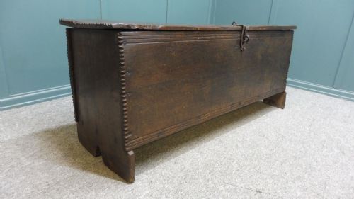CHARLES THE SECOND OAK SWORD CHEST - ADDITIONAL PHOTO 5