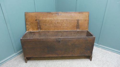 CHARLES THE SECOND OAK SWORD CHEST - ADDITIONAL PHOTO 12