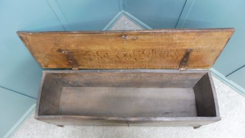 CHARLES THE SECOND OAK SWORD CHEST - ADDITIONAL PHOTO 13