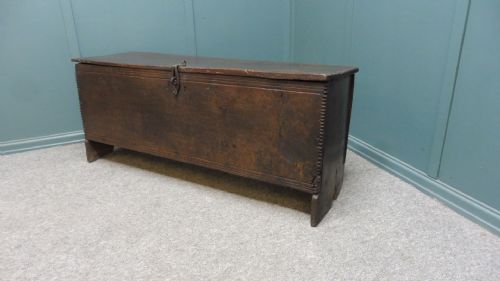 CHARLES THE SECOND OAK SWORD CHEST - ADDITIONAL PHOTO 14