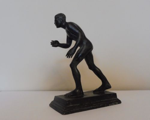 19TH CENTURY GRAND TOUR BRONZE OF AN ATHLETE - ADDITIONAL PHOTO 4