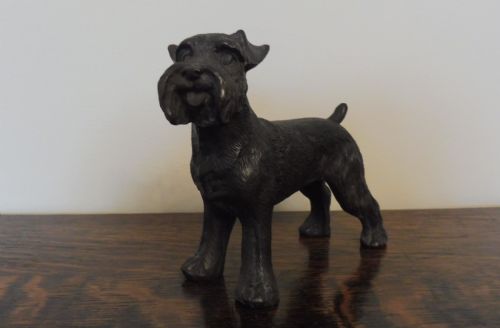 SMALL ANTIQUE BRONZE MODEL OF A TERRIER - ADDITIONAL PHOTO 3