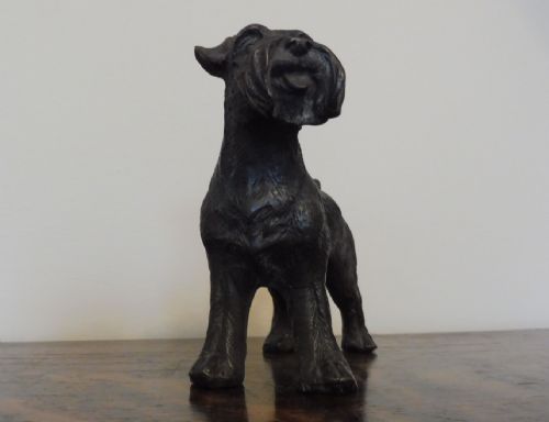 SMALL ANTIQUE BRONZE MODEL OF A TERRIER - ADDITIONAL PHOTO 4