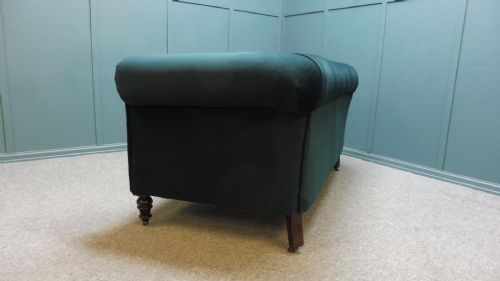 NEWLY UPHOLSTERED VICTORIAN CHESTERFIELD SOFA - ADDITIONAL PHOTO 7