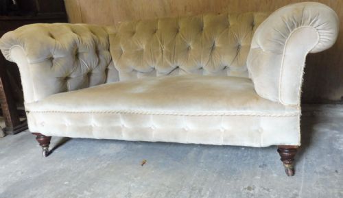 VICTORIAN CHESTERFIELD SOFA - ADDITIONAL PHOTO 6