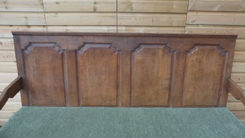 GEORGIAN TAVERN BENCH SETTLE - ADDITIONAL PHOTO 1