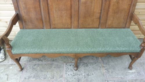 GEORGIAN TAVERN BENCH SETTLE - ADDITIONAL PHOTO 2