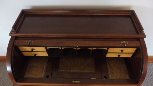 VICTORIAN WALNUT ROLL TOP DESK - ADDITIONAL PHOTO 8