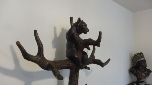CARVED BLACK FOREST BEAR HALLSTAND - ADDITIONAL PHOTO 10