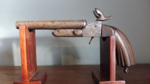 ANTIQUE DOUBLE BARREL PISTOL - ADDITIONAL PHOTO 9