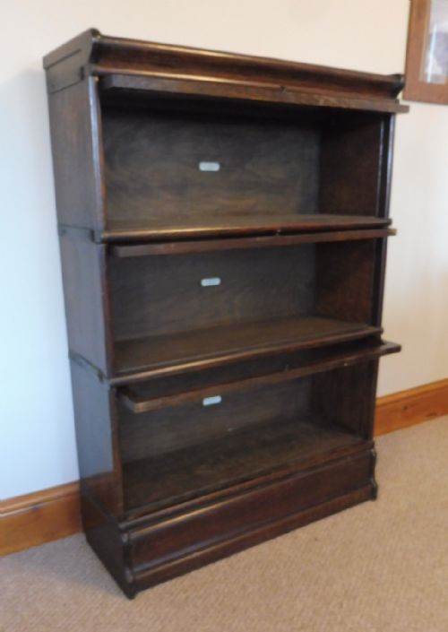 OAK GLOBE WERNICKE LAWYERS BOOKCASE - ADDITIONAL PHOTO 2
