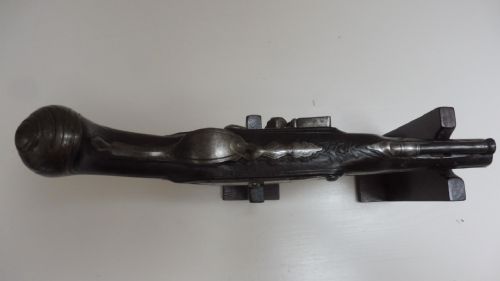 PAIR OF FRENCH FLINTLOCK PISTOLS - ADDITIONAL PHOTO 16