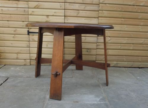 OAK ARTS AND CRAFTS CENTRE TABLE - ADDITIONAL PHOTO 1