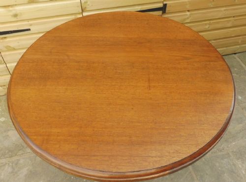 OAK ARTS AND CRAFTS CENTRE TABLE - ADDITIONAL PHOTO 2