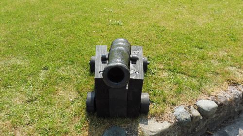 PAIR OF ANTIQUE 18TH CENTURY SHIPS CANNONS - ADDITIONAL PHOTO 7