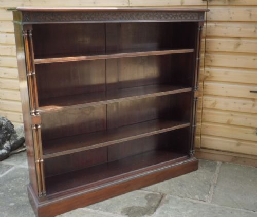 VICTORIAN MAHOGANY BOOKCASE - ADDITIONAL PHOTO 1