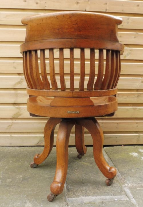 GOLDEN OAK SWIVEL OFFICE CHAIR - ADDITIONAL PHOTO 4