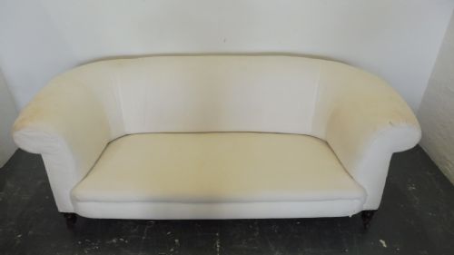 VICTORIAN CHESTERFIELD SOFA - ADDITIONAL PHOTO 2