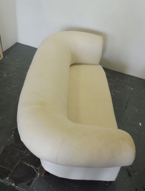 VICTORIAN CHESTERFIELD SOFA - ADDITIONAL PHOTO 9